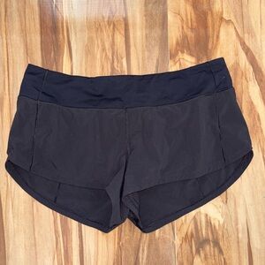 Lululemon
Women's Black Athletic Shorts